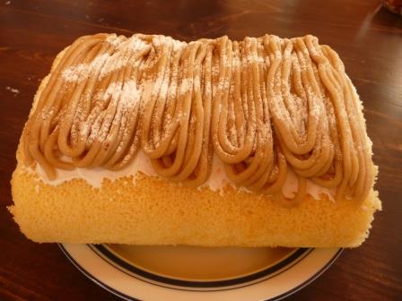 洋菓子　マロン　マロンロールケーキ