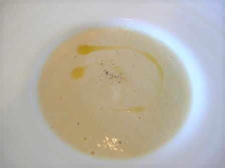 11:49　春キャベツとポレンタ（玉蜀黍粉）のスープ