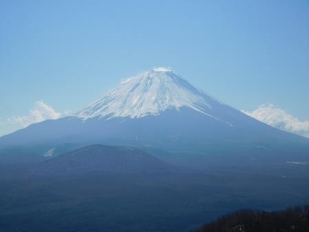 9:43　パノラマ台より見た富士