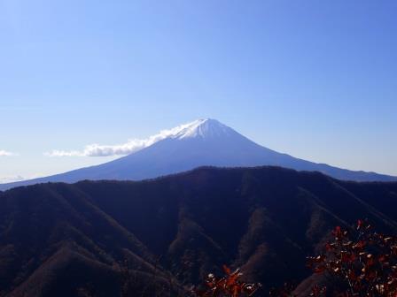 9:49　釈迦ヶ岳山頂より　富士