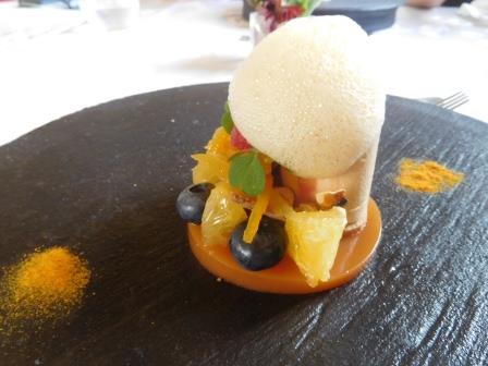 私の頼んだ柑橘系のデザート