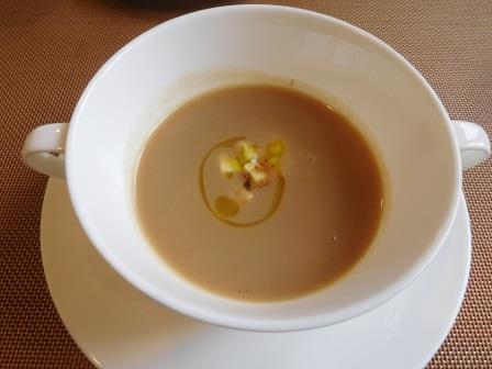 栗と薩摩芋の少し甘味のあるスープ
