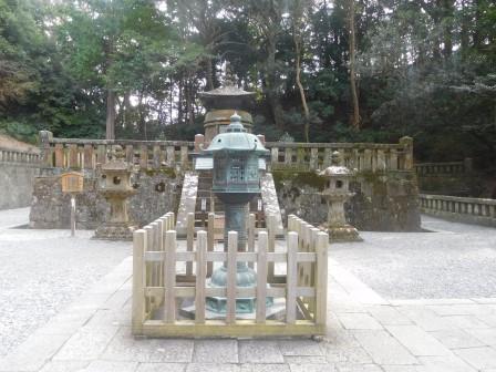 10:42　徳川家康公の遺骸が埋葬されている神廟