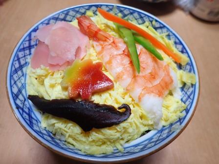 夕食　音羽鮨、京の冬の風物詩、蒸し寿司