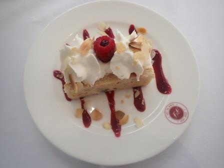 12:58　木苺のデザート