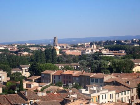 10:04　城内より　カルカソンヌの街並みを望む