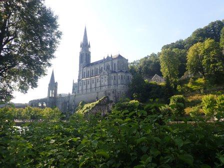 10:12　ロザリオ聖母大聖堂