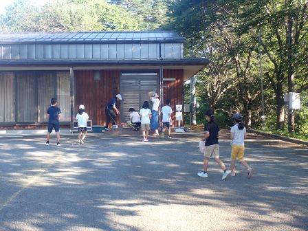 今朝6時半から始まるラジオ体操を終えて
