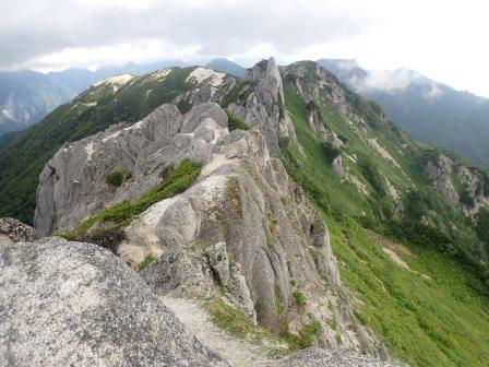 7:25　その先の山容