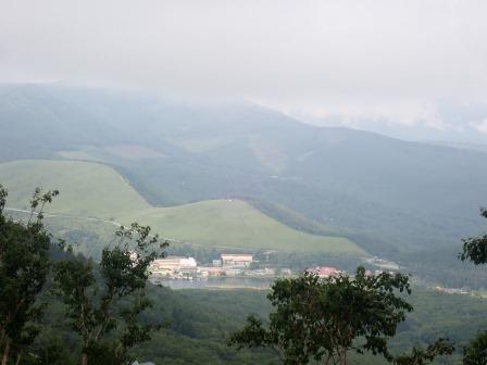10:31　西峰より、眼下に白樺湖