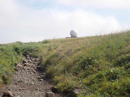9:37　車山気象レーダー観測所