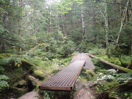 11:57　渡された鉄の鋼材"
