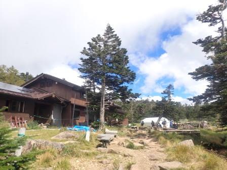 13:01　ヤット黒百合ヒュッテに到着