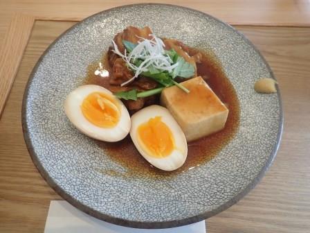 メイン　私の頼んだ肉料理