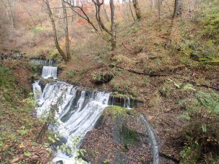 9:41　長野県軽井沢町　白糸の滝の前の部分