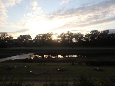 16:20　鴨川北大路橋界隈、日の入り間際、ほぼ2時間の散策終了
