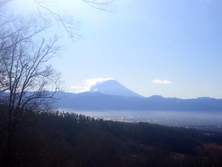 9:31　新しくテーブルも設置された、富士山を見るとこができる一つ目のView Point