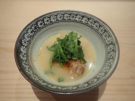 芹と鶏の炭火焼