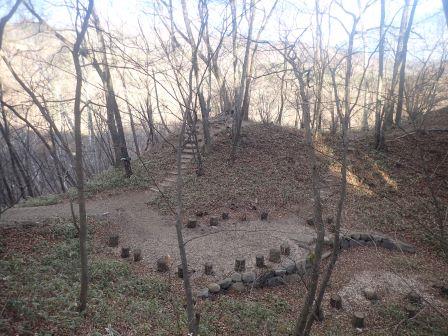 萌木の村、ロックでのパンフェス・ベーカーズの打合せの前に、滝見の丘散策路を歩く