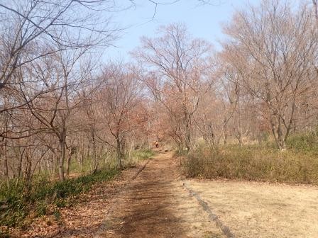 10:04　東の平の広場へ