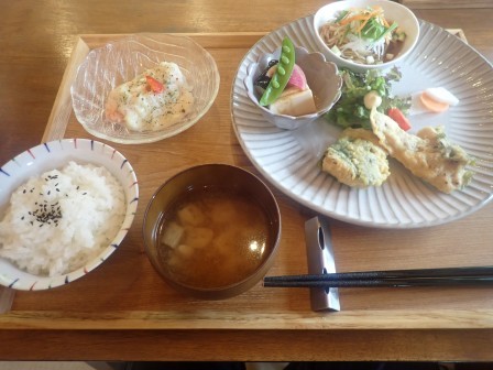 昼食　長野県富士見町　キエルトティエ