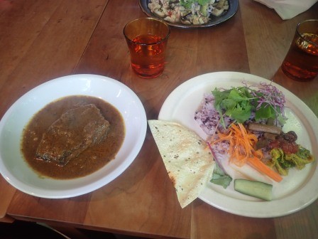 私の頼んだポークビンダルカレー