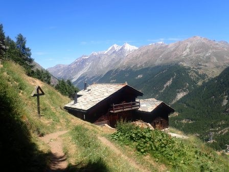 14:27　Furi駅周辺の山里に降りていく感じ	
	 title=