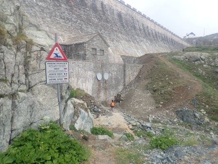12:07　注意書きに、水が出て来るかもしれないと書いてあった様に思うのだが、出てきたらどうすんの？
