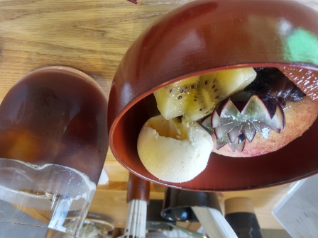 上さんの頼んだフルーツあんみつ