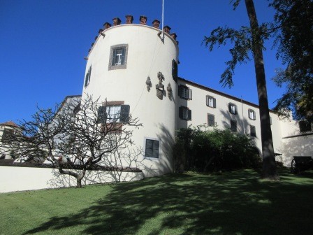 10:54　大砲があった、城塞かな