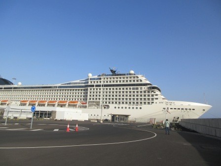 17:20　街歩きを終えて、船に戻って来た