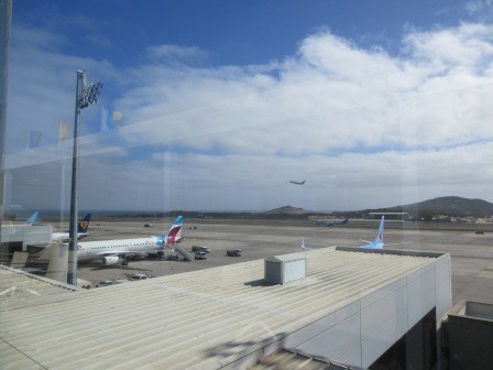 11:18　飛行機の発着を眺めながら