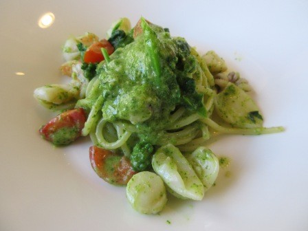 3月4日（水）　昼食　キングスウェル　海の幸と菜の花のスパゲティ