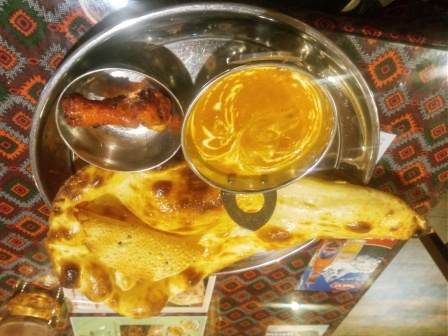 11月7日（金）17:55　夕食　ナマステタージ マハル 丸太町店