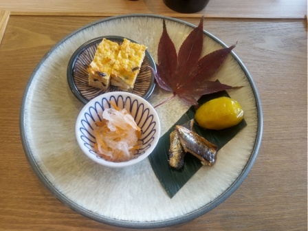 昼食　韮崎市穂坂町　あい山　前菜
