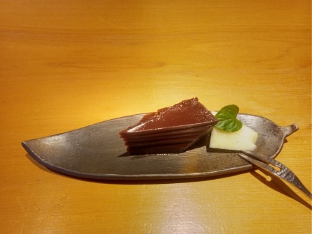 ココア風味のデザート